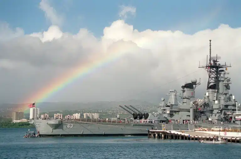 Premium USS Missouri, Arizona Memorial & Punchbowl Luxury Tour is a Cultural Activity located in the city of Honolulu on Oahu, Hawaii